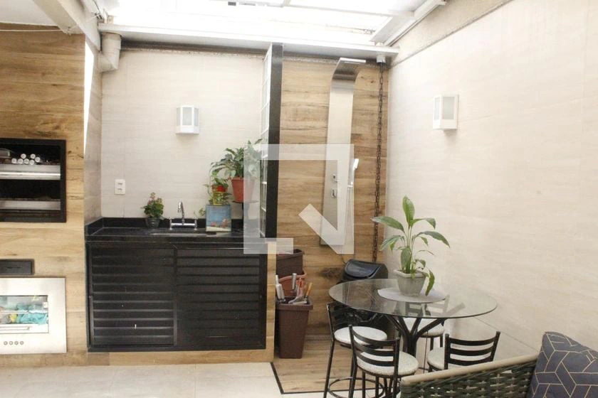 Casa em condomínio com 4 quartos e 117 m² — photo 5