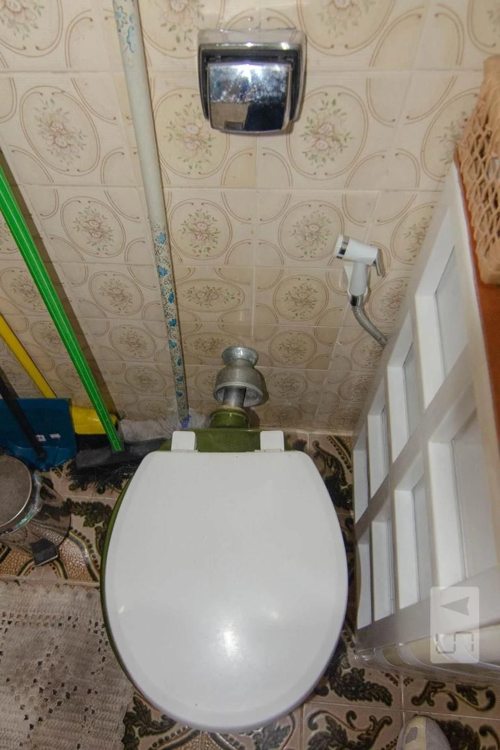 Furnished studio, 27 m², with a washing machine — photo 17
