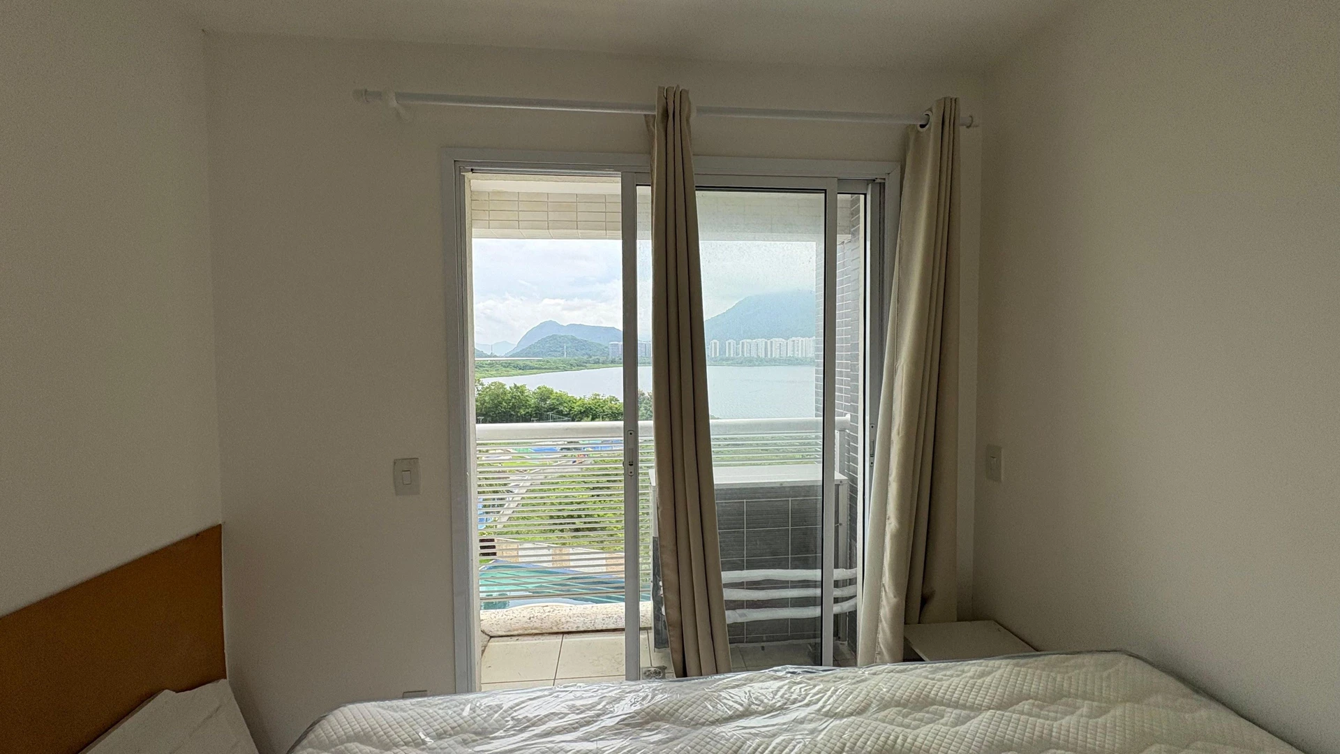 Water view in a 3-bedroom apartment, 85 m² — photo 53