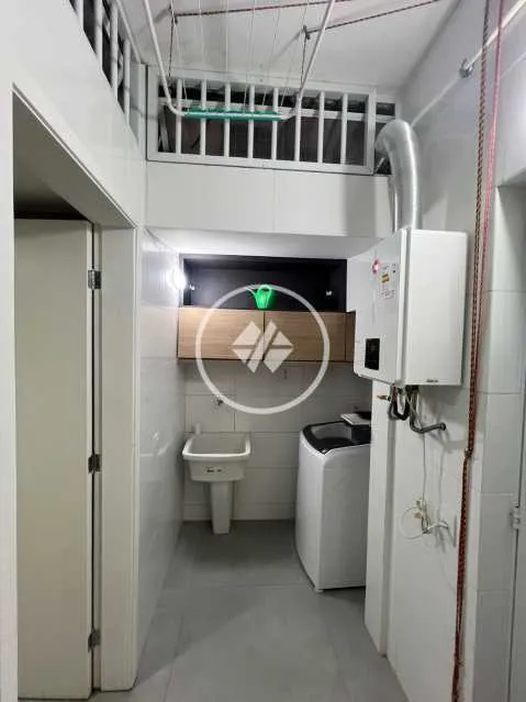Washing machine in a 3-bedroom apartment, 105 m² — photo 8