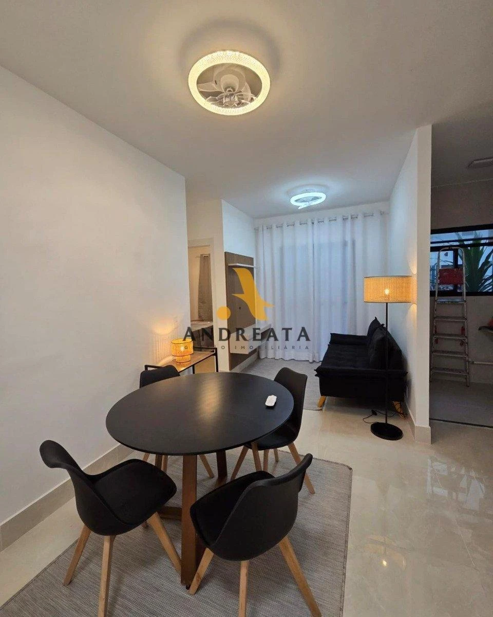 2-bedroom apartment in a building with a gym — photo 4
