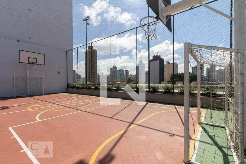 Панорамні вікна та 1 спальня: квартира 35 м² — photo 30