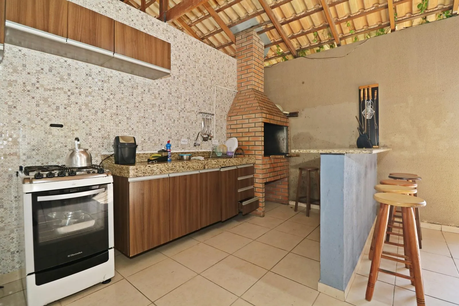 Квартира 76 м² з 2 спальнями та кухнею відкритого плану — photo 24