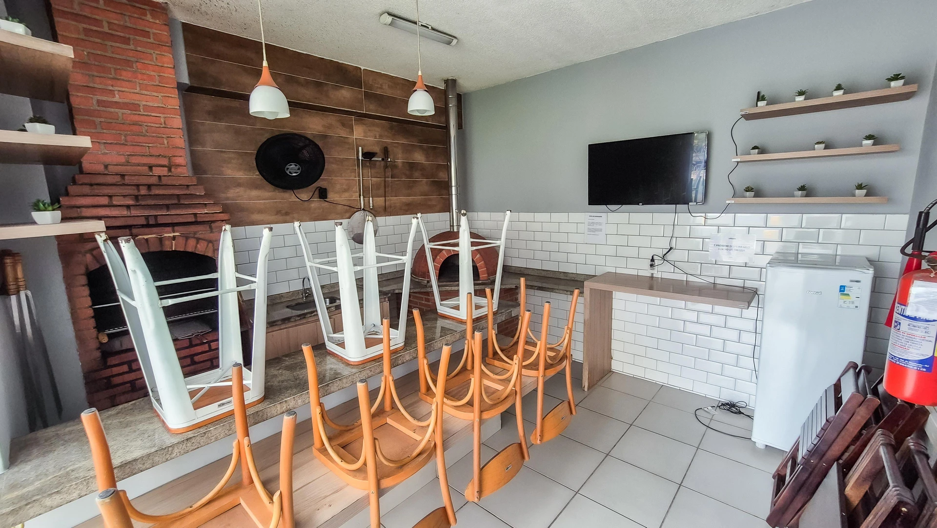 Apartamento com 2 quartos e varanda — photo 53