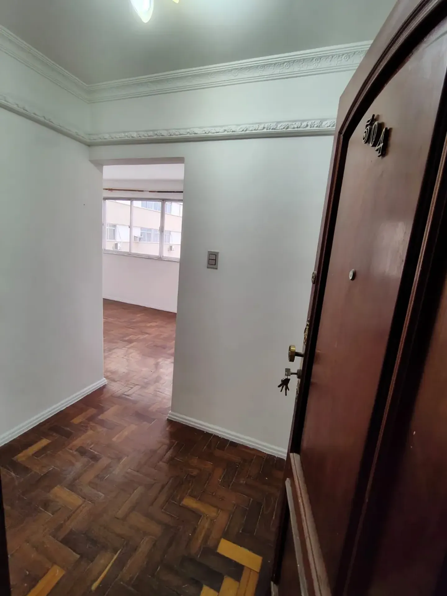 Робоче місце та 3 спальні: квартира 68 м² — photo 4