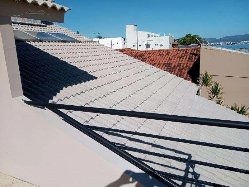 Casa de 3 quartos com varanda envidraçada, Balneário