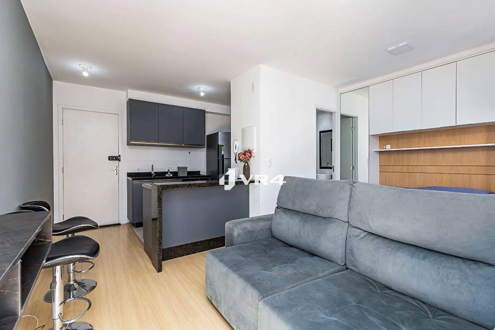 Мебльоване студіо 40 м² з 1 паркомісцем і суїтом — photo 4