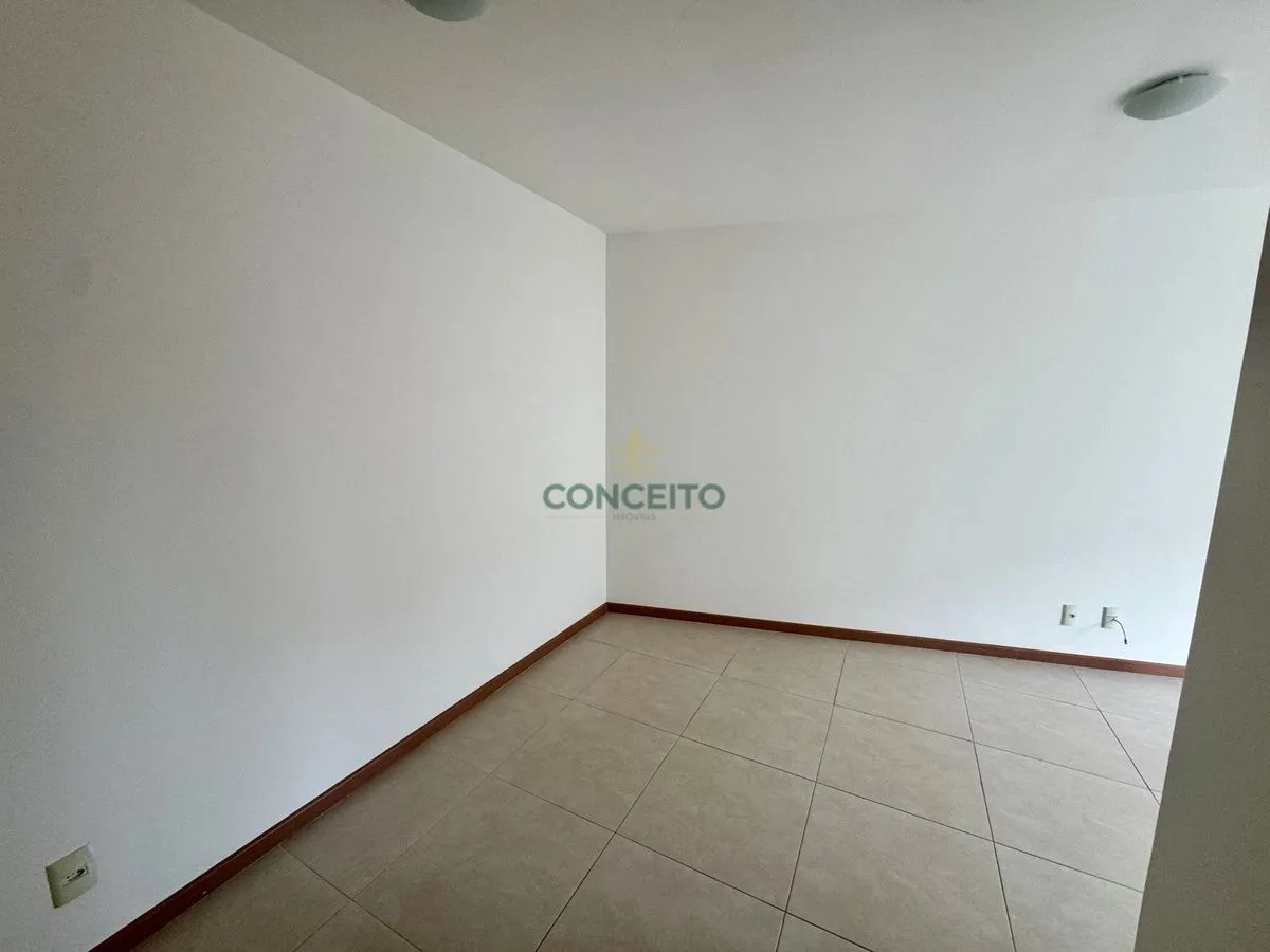 Unfurnished 154 m² apartment with a private garden — photo 47