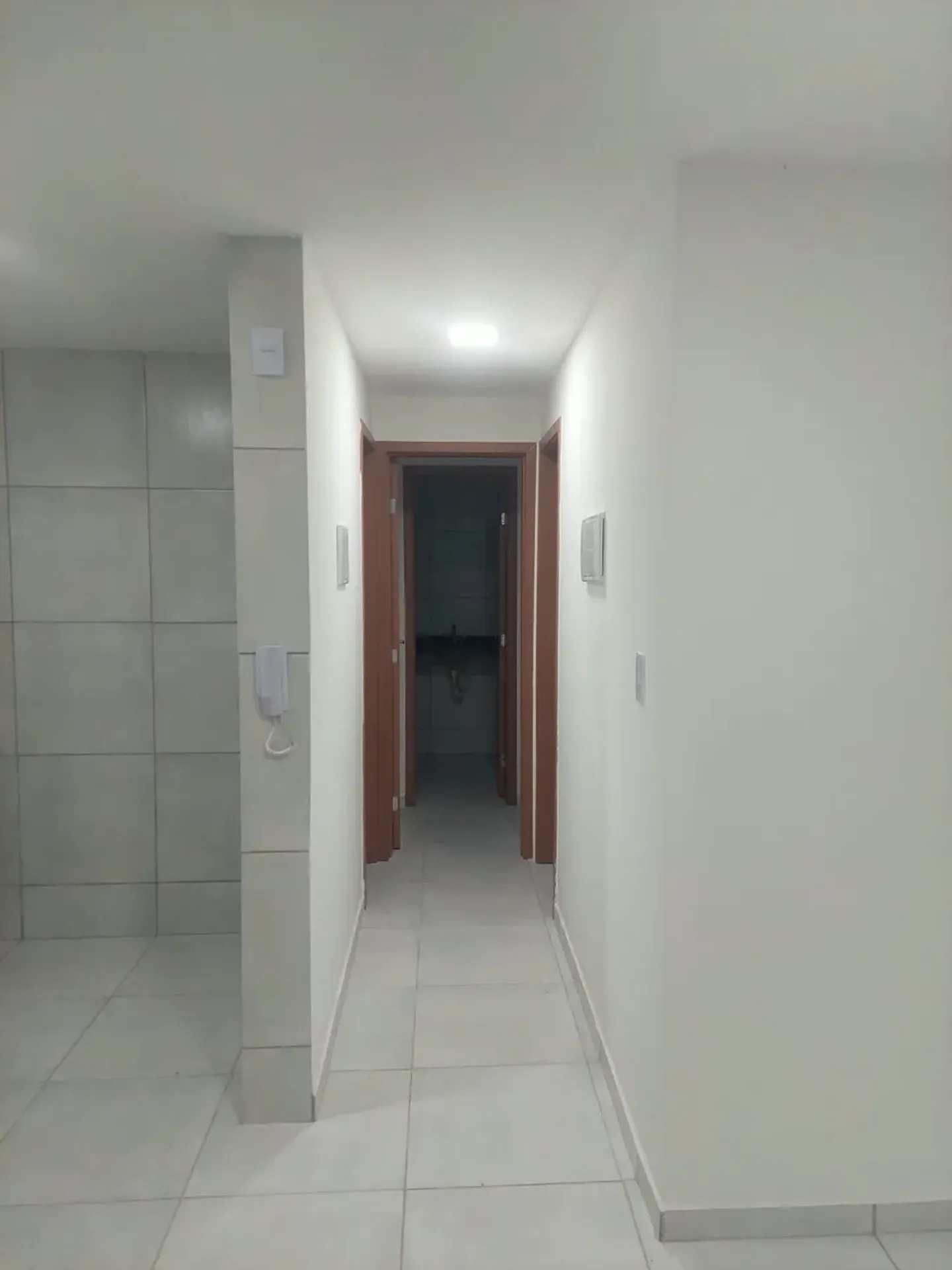 Квартира з 2 спальнями, у будинку є тренажерний зал — photo 4