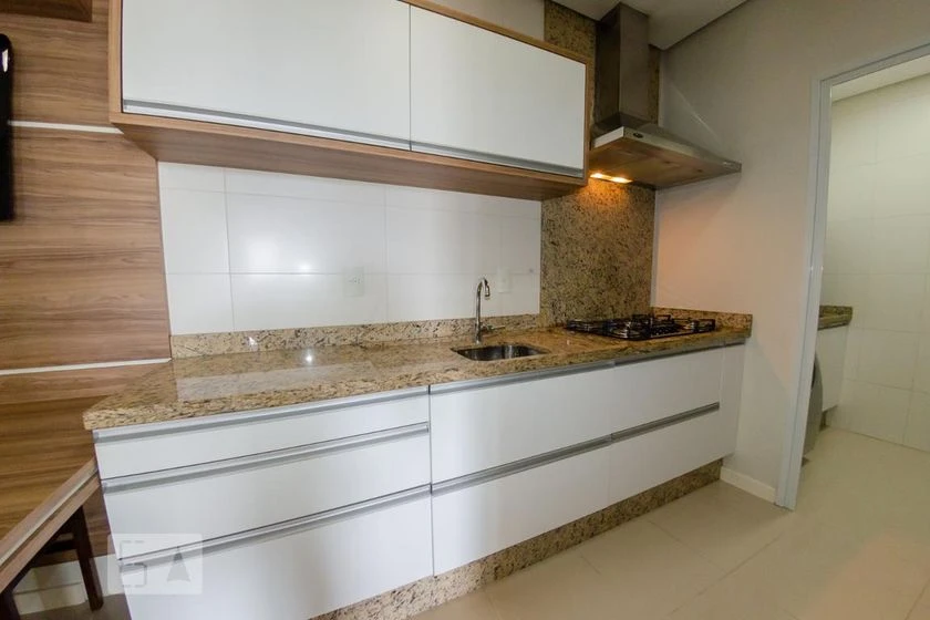 Apartamento amueblado con 2 dormitorios y cocina integrada — photo 4