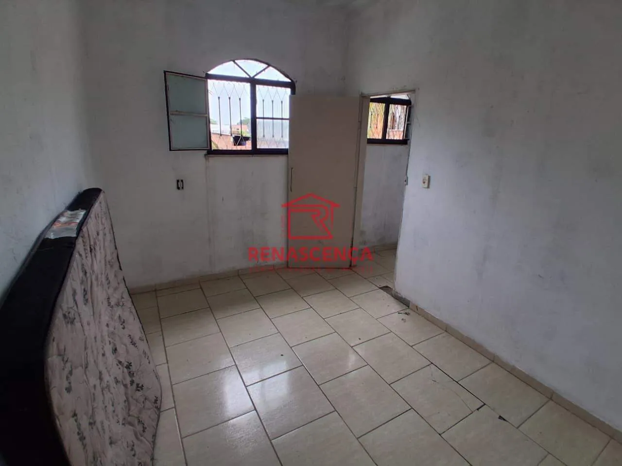 2-bedroom house with a washing machine — photo 11