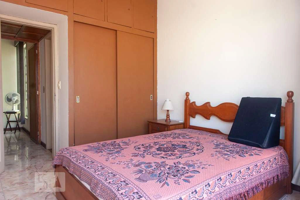 Квартира з балконом, 2 спальні та 75 м² — photo 3