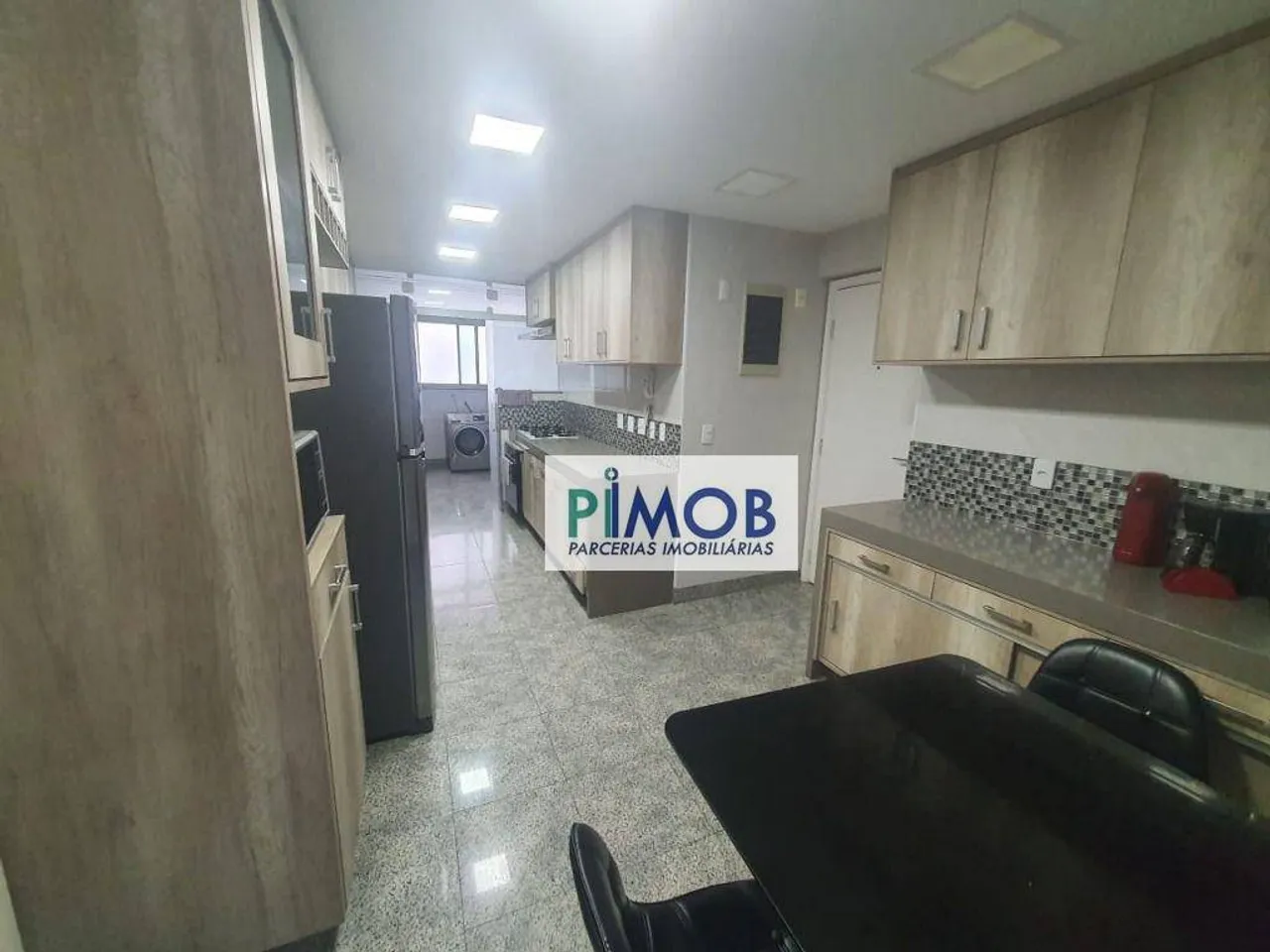 Apartment with 4 bedrooms and 5 bathrooms, 260 m² — photo 6