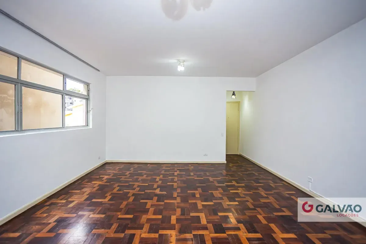 Unfurnished 3-bedroom apartment with 1 bathroom and no parking — photo 4