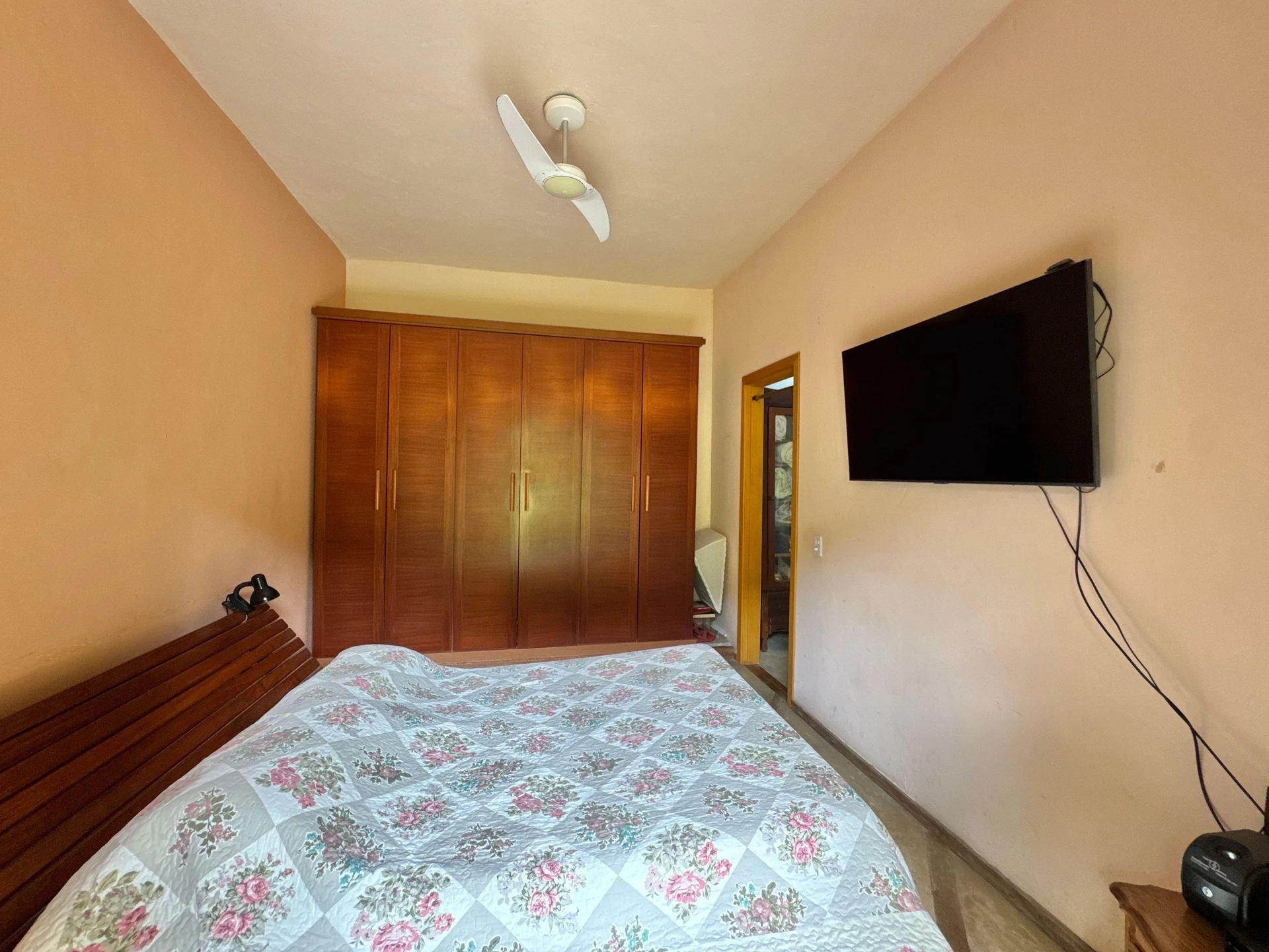 Casa mobiliada com 5 quartos e escritório no imóvel — photo 8