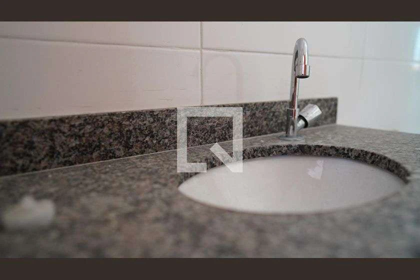 58 m² rental apartment with 1 bedroom and a balcony — photo 15