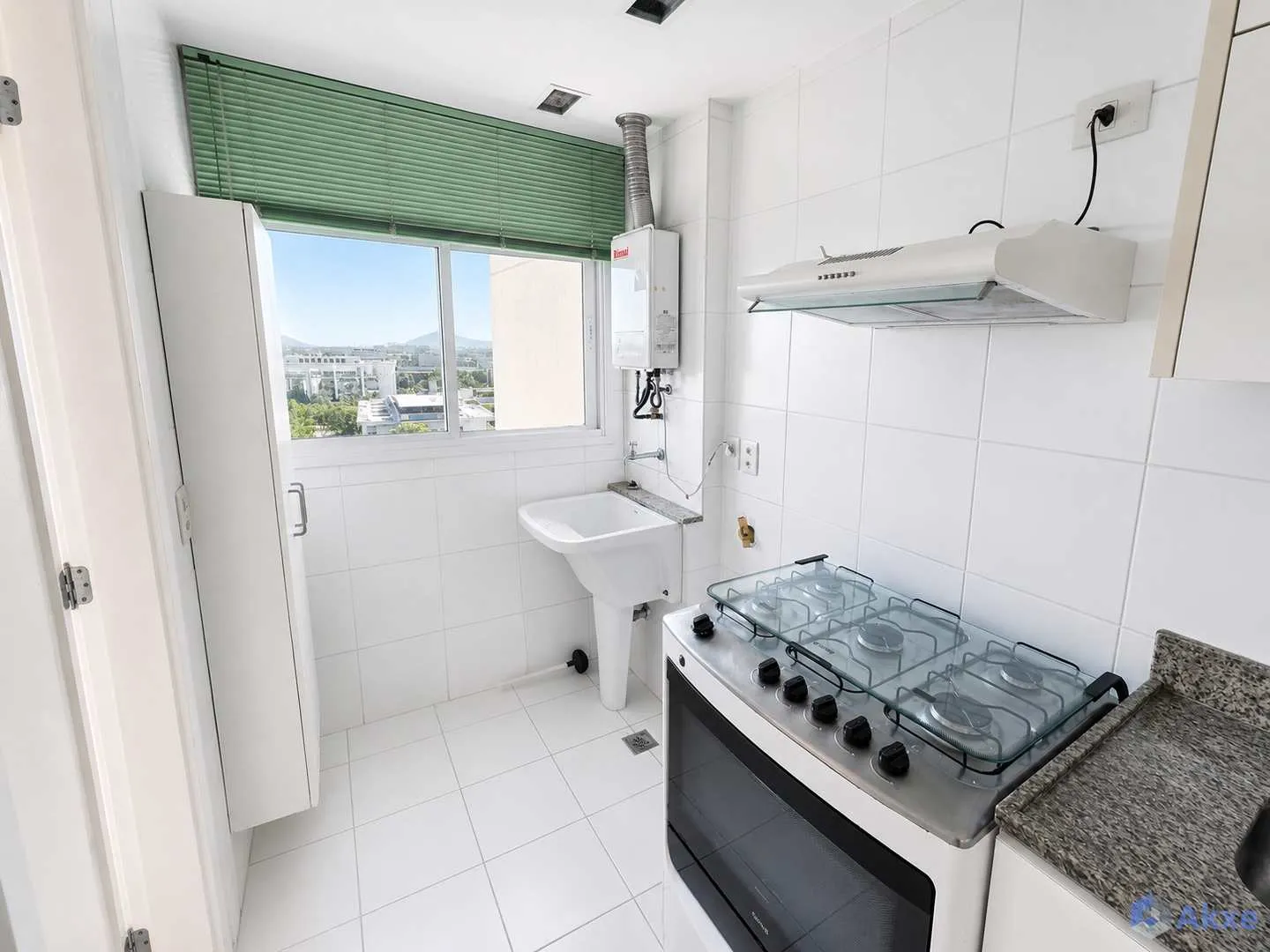 2-bedroom apartment with an en-suite and balcony grill — photo 14