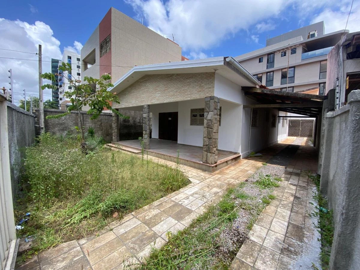 3-bedroom house, 238 m² — photo 2