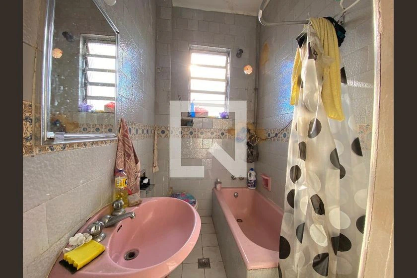 Apartamento de 2 quartos com cozinha fechada — photo 22