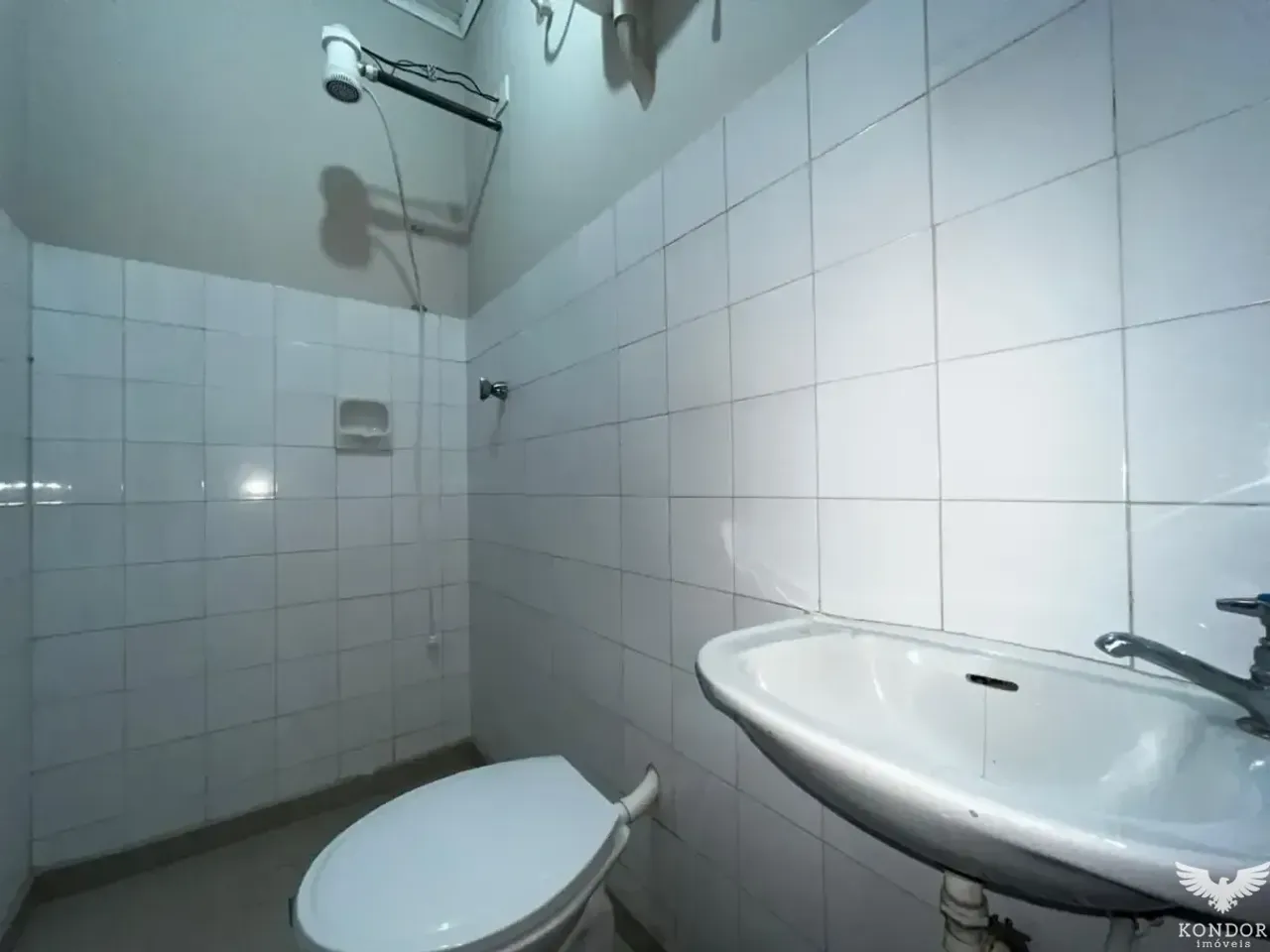 Single-level house with 220 m², 3 bedrooms and BBQ — photo 20