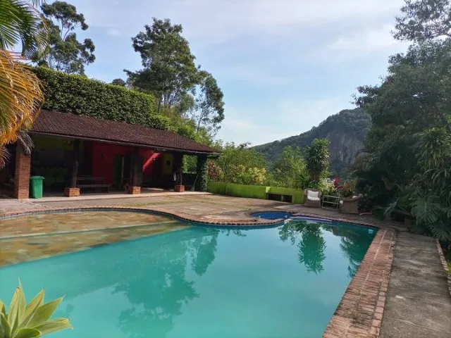 Furnished house with 4 bedrooms and shared pool — photo 18