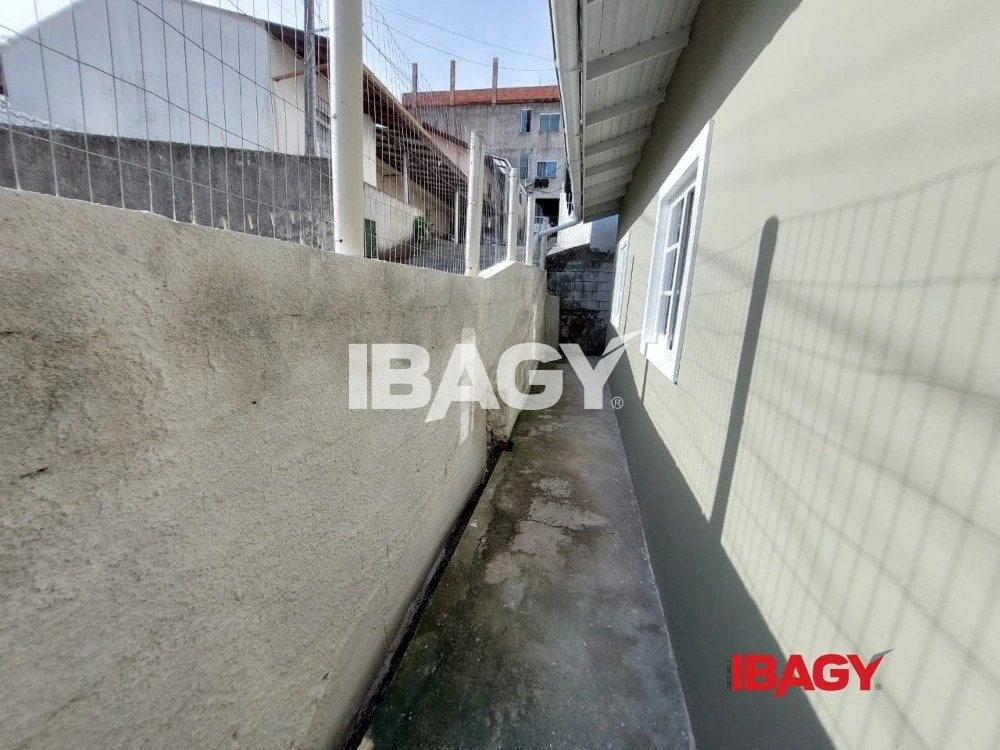 3-bedroom house, 1 with its own bathroom, 80 m² — photo 16