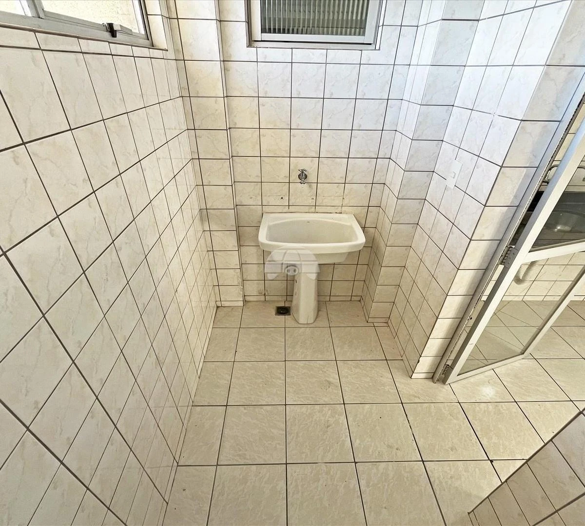 3-bedroom, 60 m² apartment in Curitiba — photo 15
