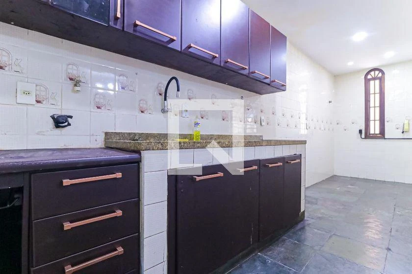 House, 240 m², with a bathtub — photo 10