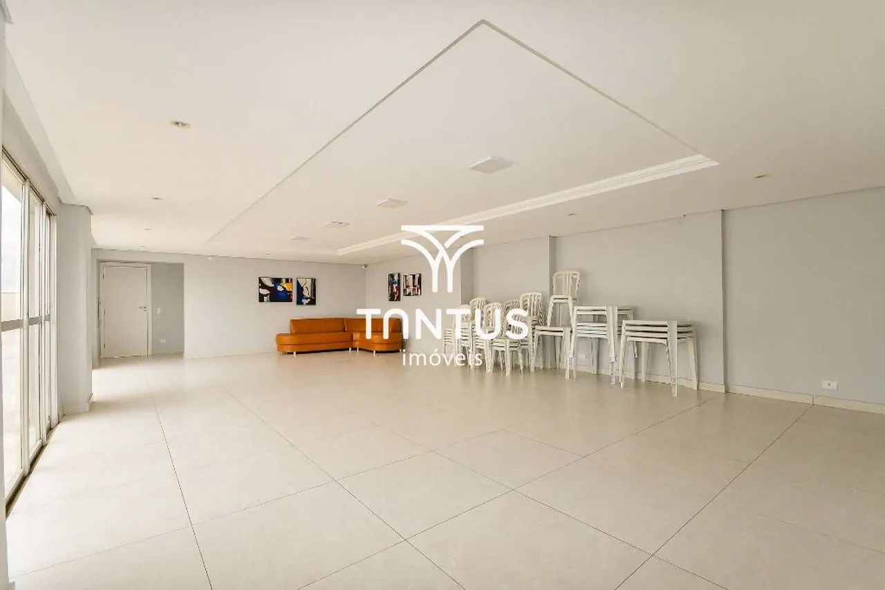 2-bedroom apartment with a home office in Curitiba — photo 32