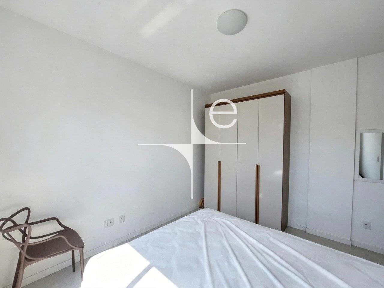 Furnished apartment 110 m² with 3 bedrooms and 2 baths — photo 19