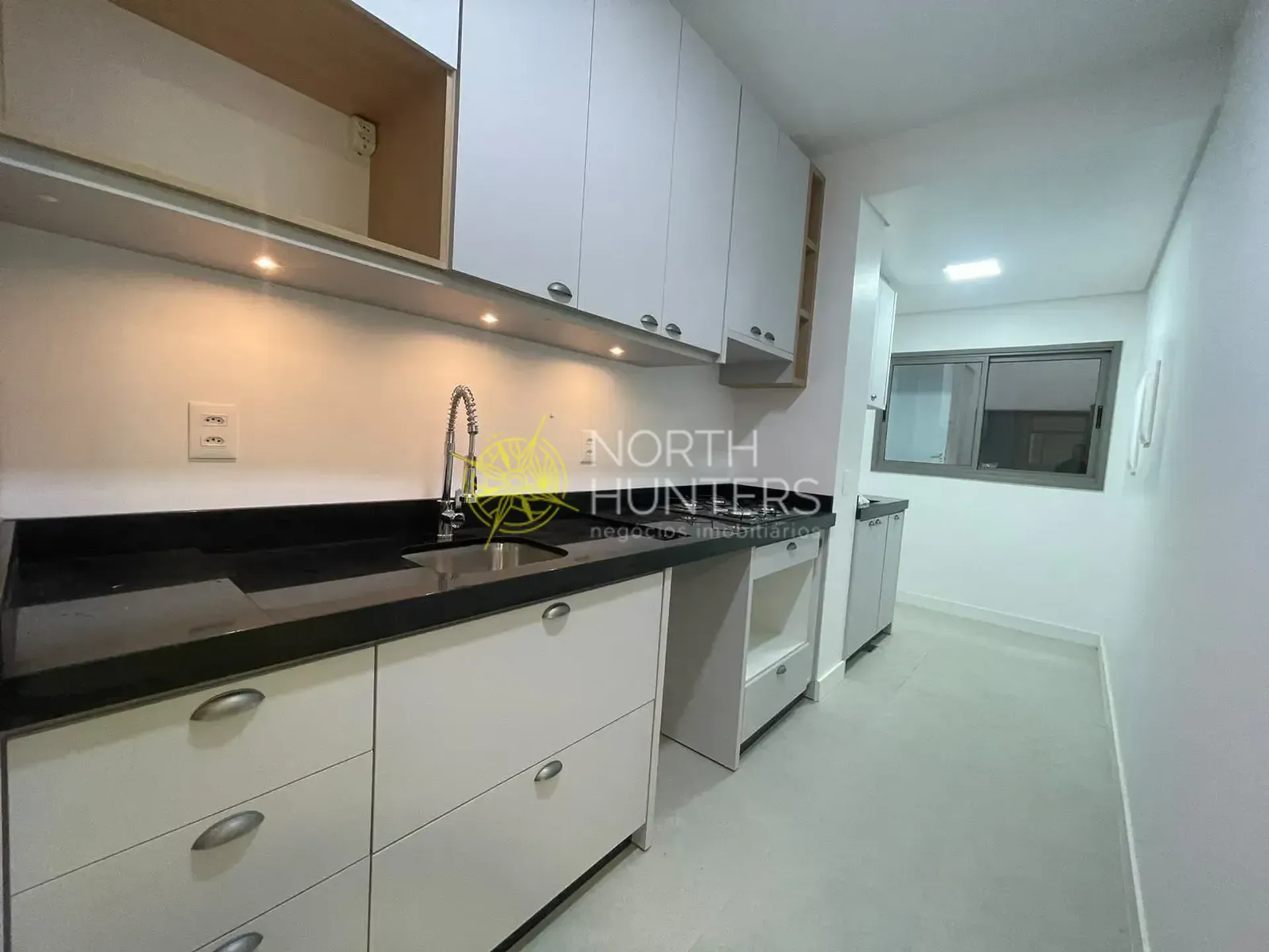 2-bedroom apartment in a building with a sauna — photo 30