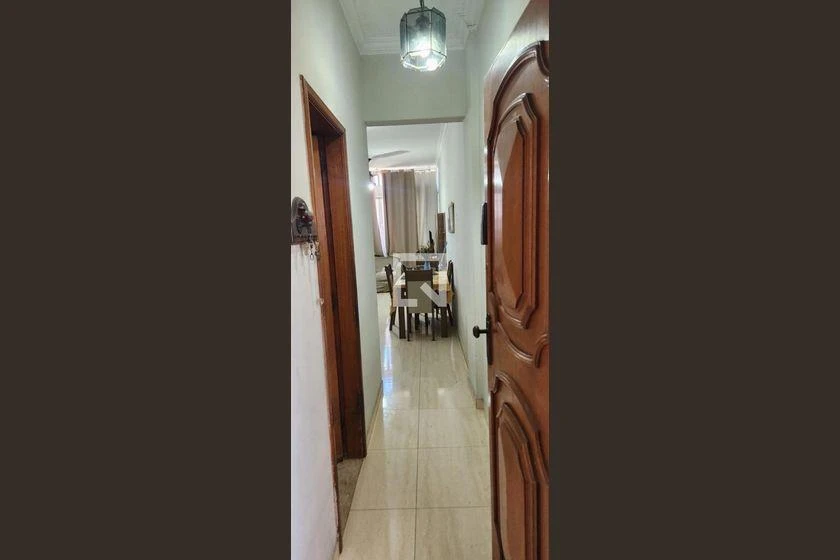 Walk-in closet in a 2-bedroom apartment, 63 m² — photo 18