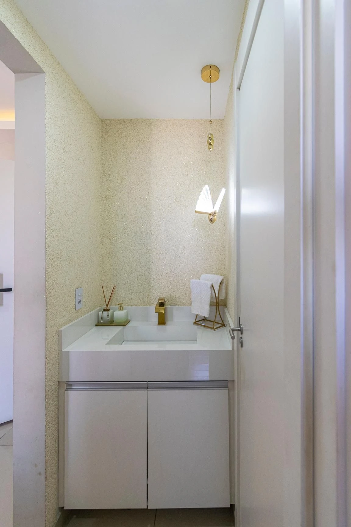 Furnished apartment, 35 m², with a washing machine — photo 62