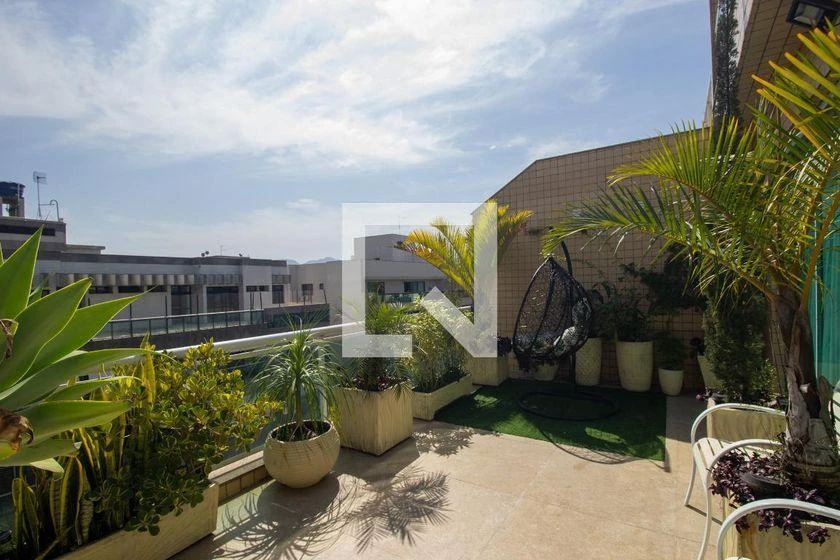 400 m² apartment with 3 en-suite bedrooms and open kitchen — photo 22