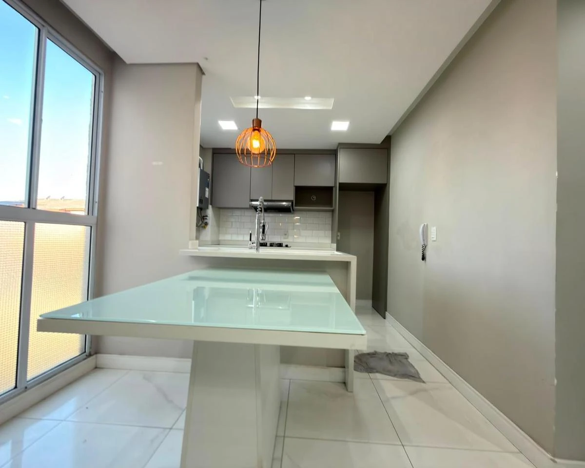 2-bedroom apartment with a home office — photo 6