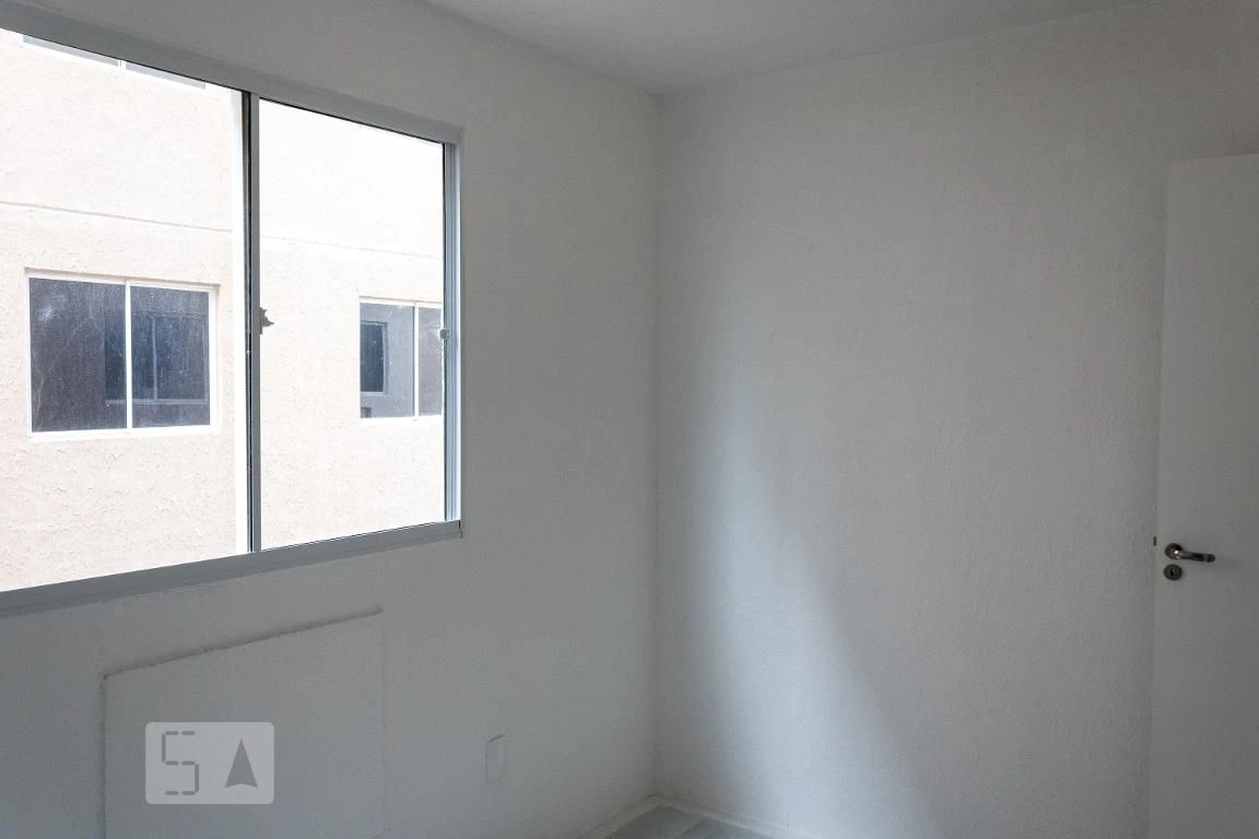 Apartamento sem mobília com 2 quartos e área de serviço — photo 41