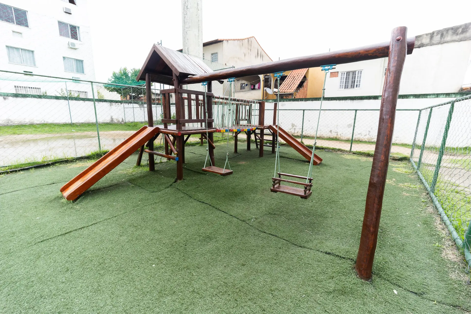 Apartamento com piso de madeira ou laminado, Campo Grande — photo 23