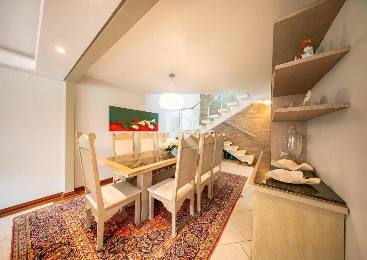 Furnished house, 247 m², with a home office — photo 42