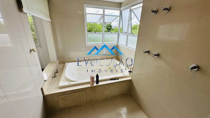 Apartamento com 4 suítes e cozinha integrada, 227 m² — photo 15