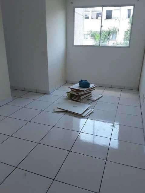 Unfurnished apartment with 3 bedrooms and a closed kitchen — photo 24
