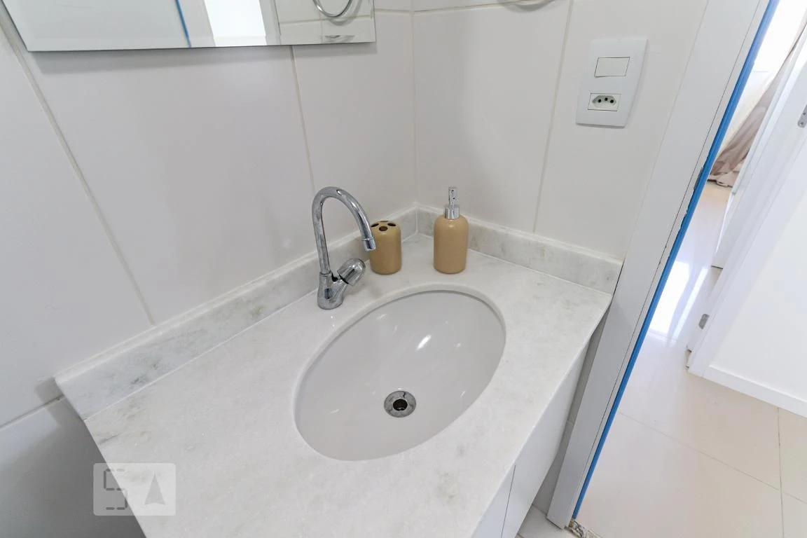 Мебльована квартира з 3 спальнями і 4 ванними — photo 41