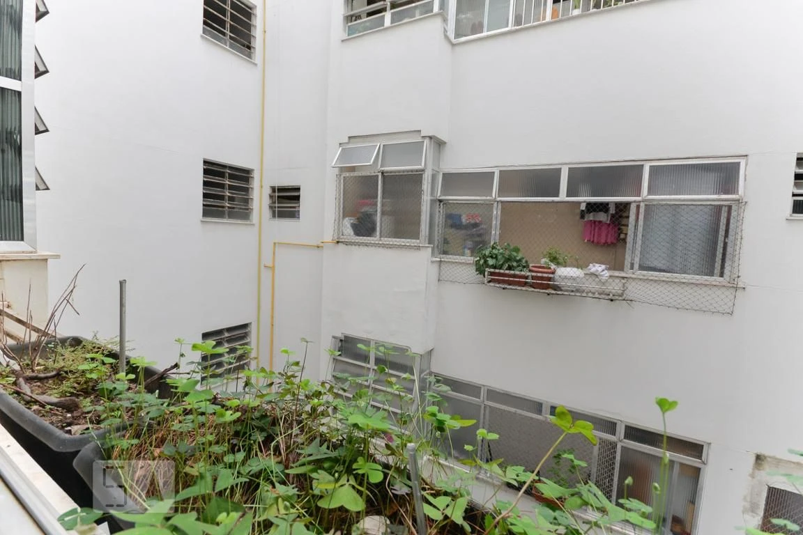 3-bedroom apartment with a mountain view — photo 8