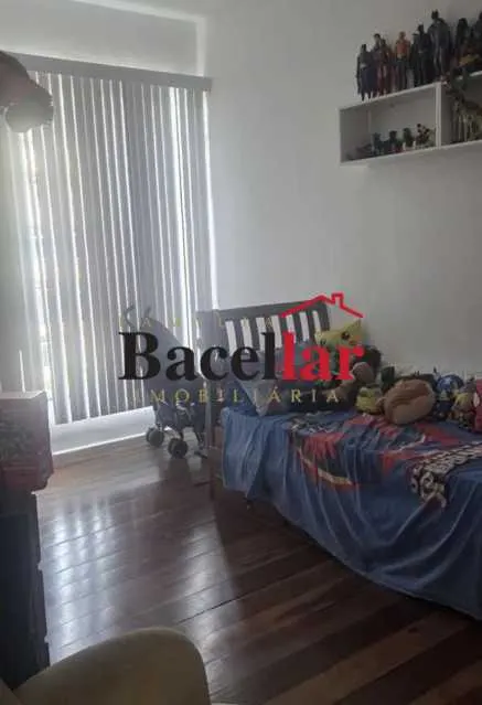 Furnished duplex top-floor with 3 bedrooms and 4 baths — photo 4