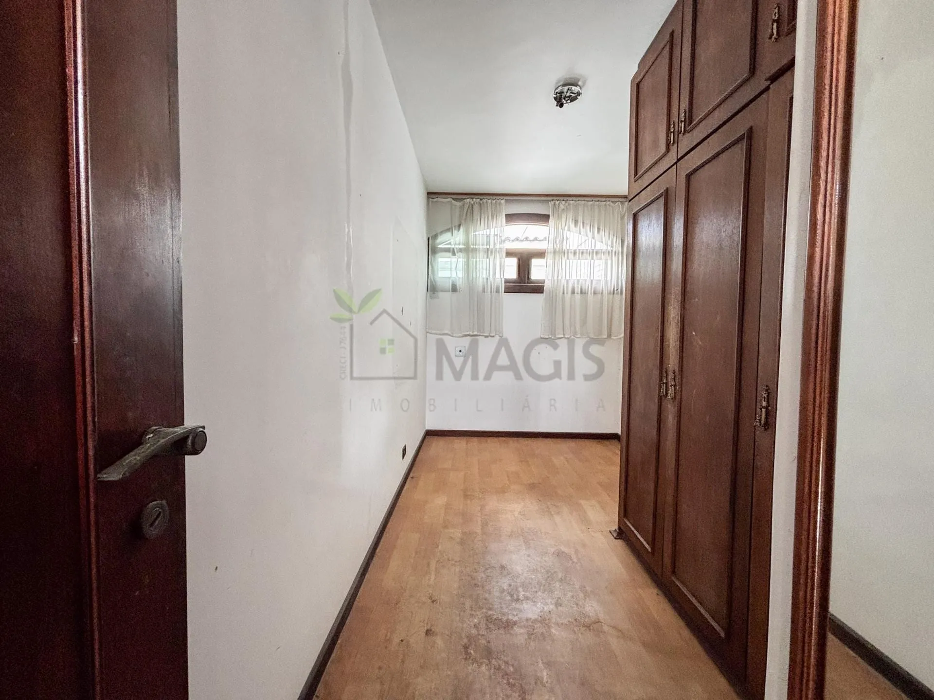 Будинок 604 м² з 4 спальнями та 4 ванними кімнатами — photo 83