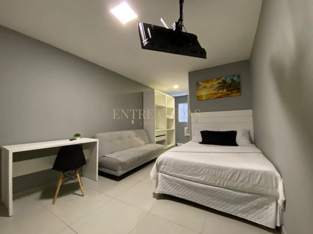 Furnished studio, 25 m², with a home office — photo 3
