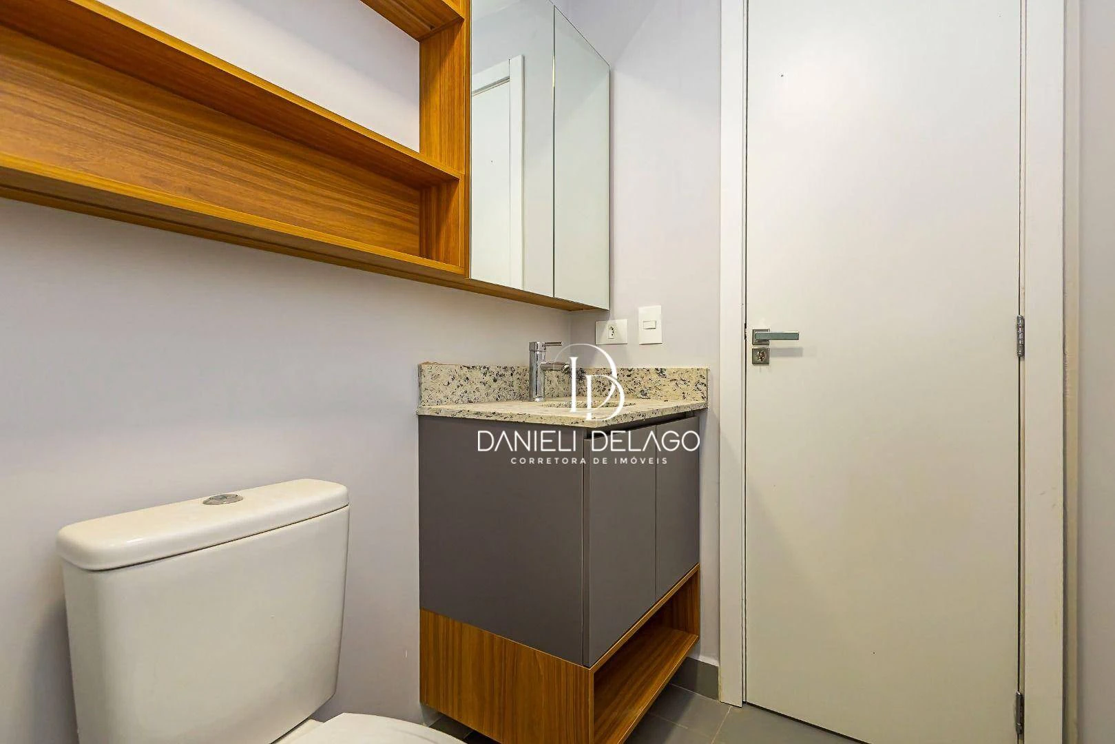 One-bedroom apartment with a washing machine in Curitiba — photo 22