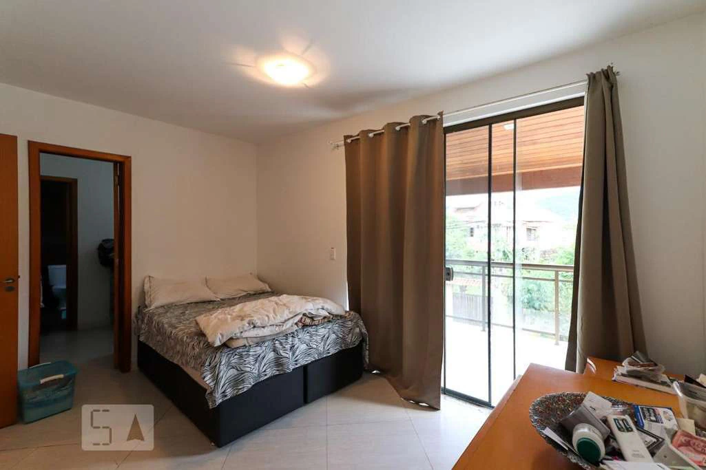 Casa mobiliada de 250 m² com 4 quartos e churrasqueira na varanda — photo 12
