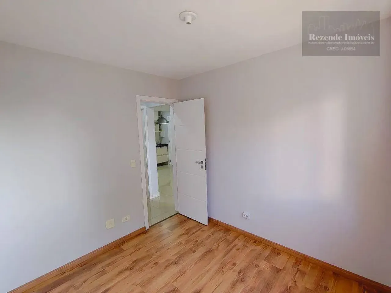 Apartamento de 2 dormitórios com varanda e churrasqueira — photo 11