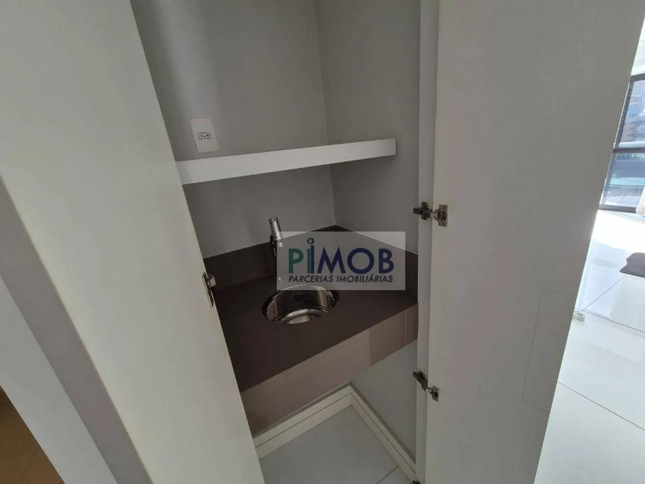 Penthouse with 3 bedrooms and 5 bathrooms, 256 m² — photo 2