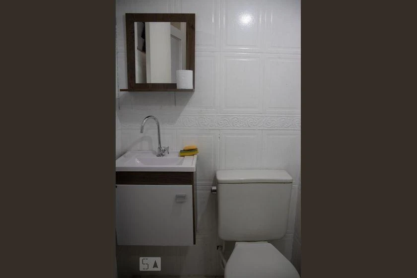 Furnished 2-bedroom apartment with enclosed glass balcony — photo 47